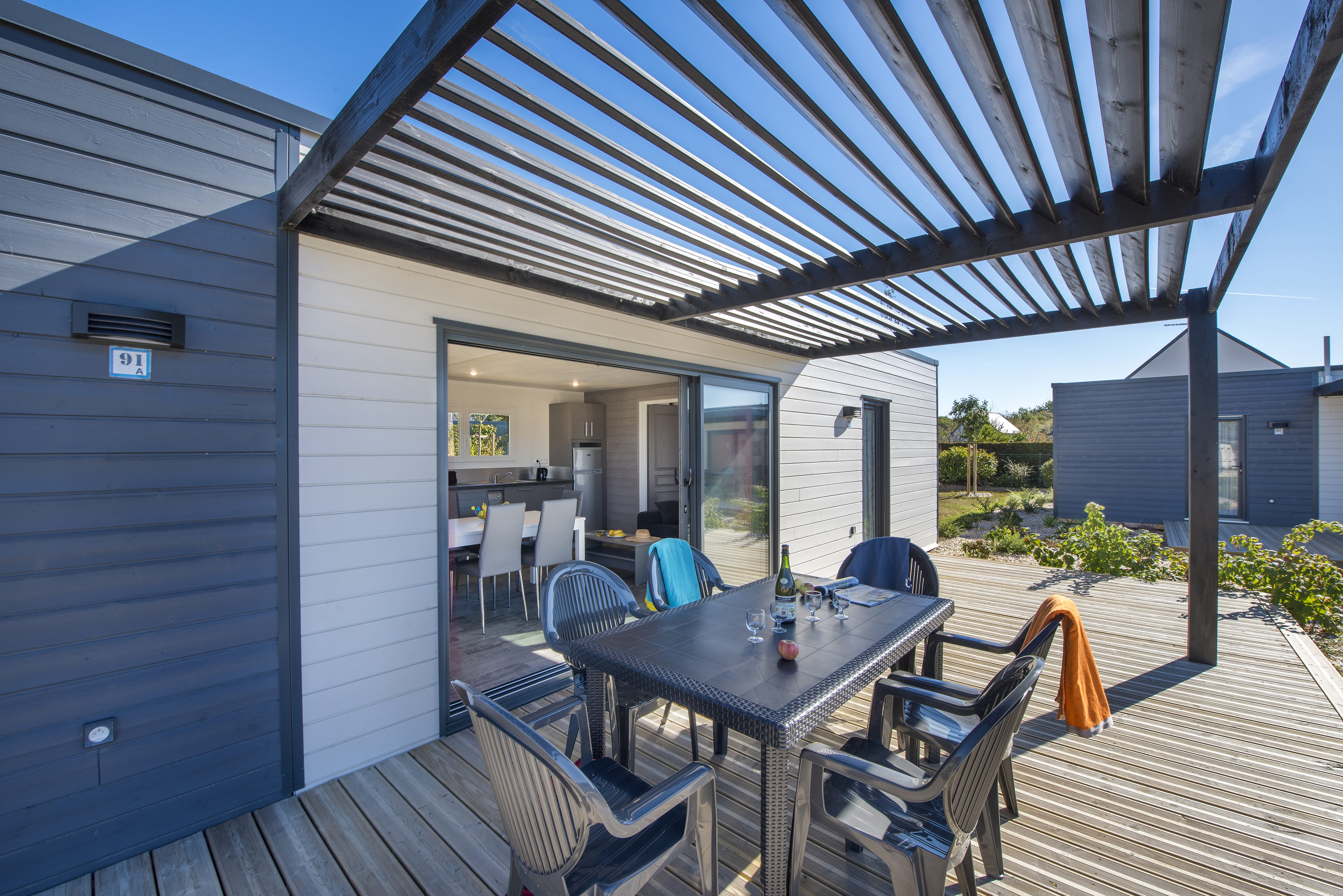 Location Chalet  à 1,5 km de la plage